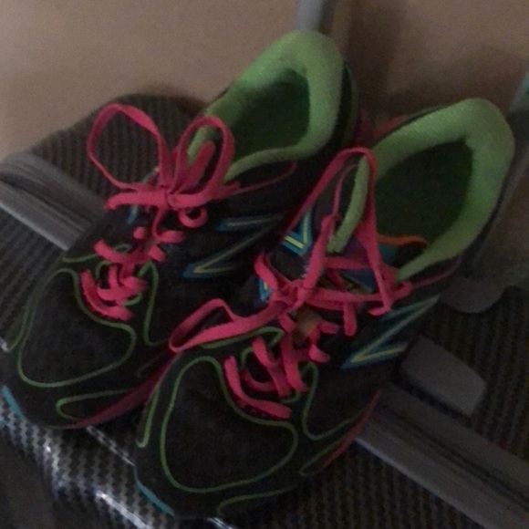 New balance grey, pink, green - Picture 1 of 3